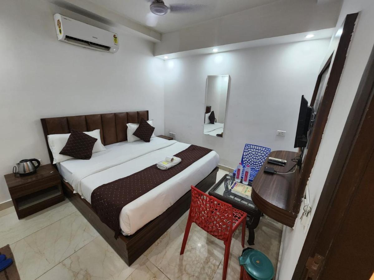 Airport Hotel Ivy With Free Airport Transfr 新德里 外观 照片
