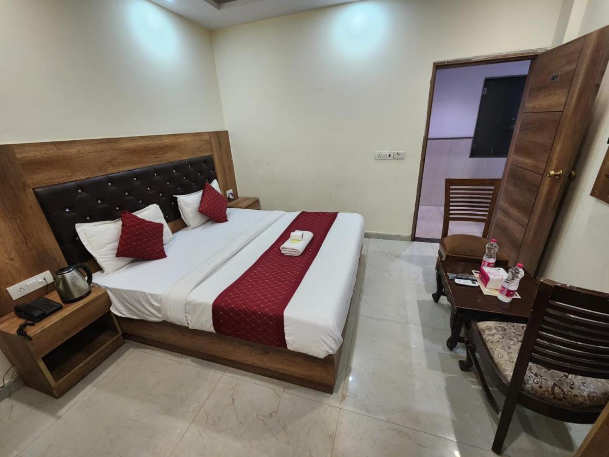 Airport Hotel Ivy With Free Airport Transfr 新德里 外观 照片