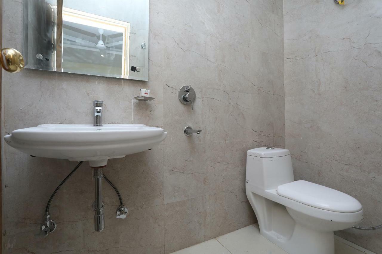Airport Hotel Ivy With Free Airport Transfr 新德里 外观 照片