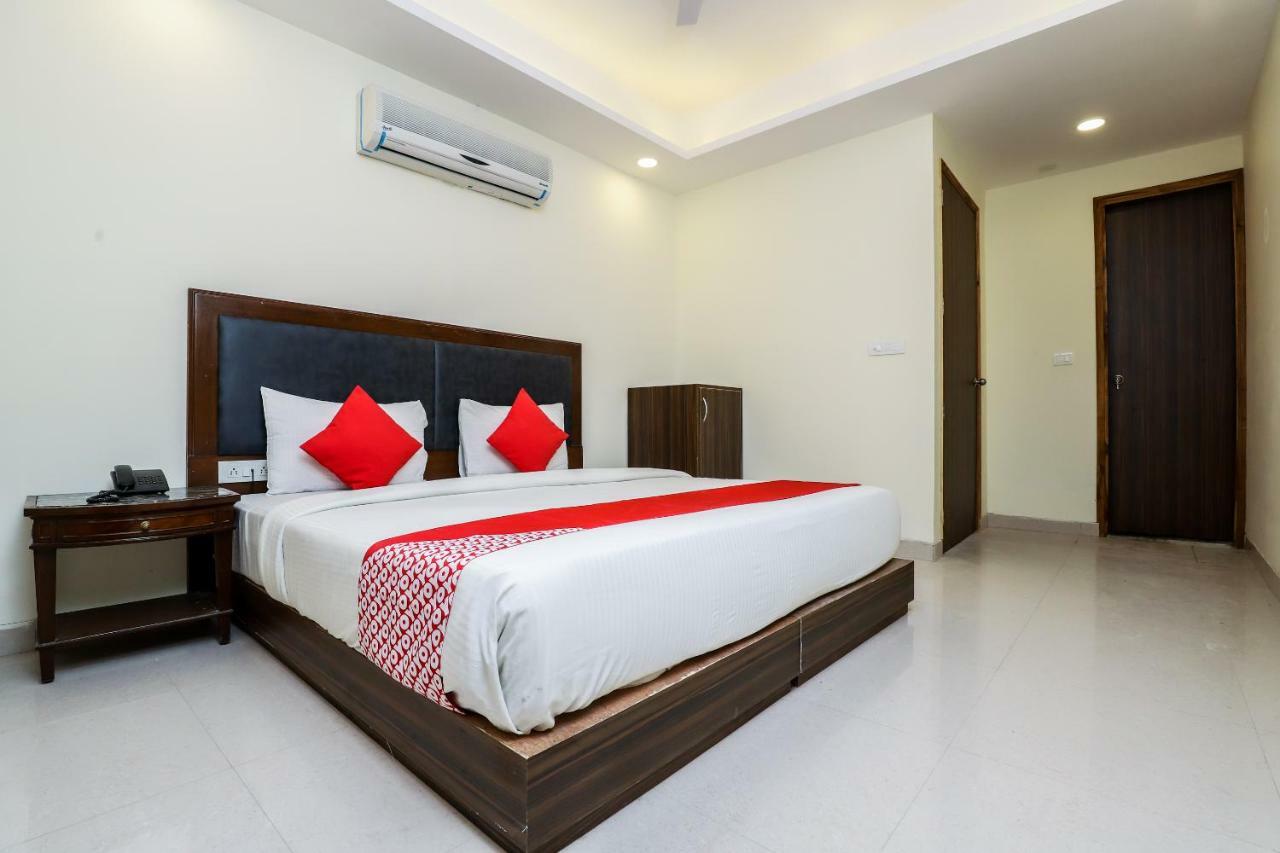 Airport Hotel Ivy With Free Airport Transfr 新德里 外观 照片